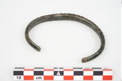 Foto von Bronzearmreif (NHMW-PRAE-026208)
